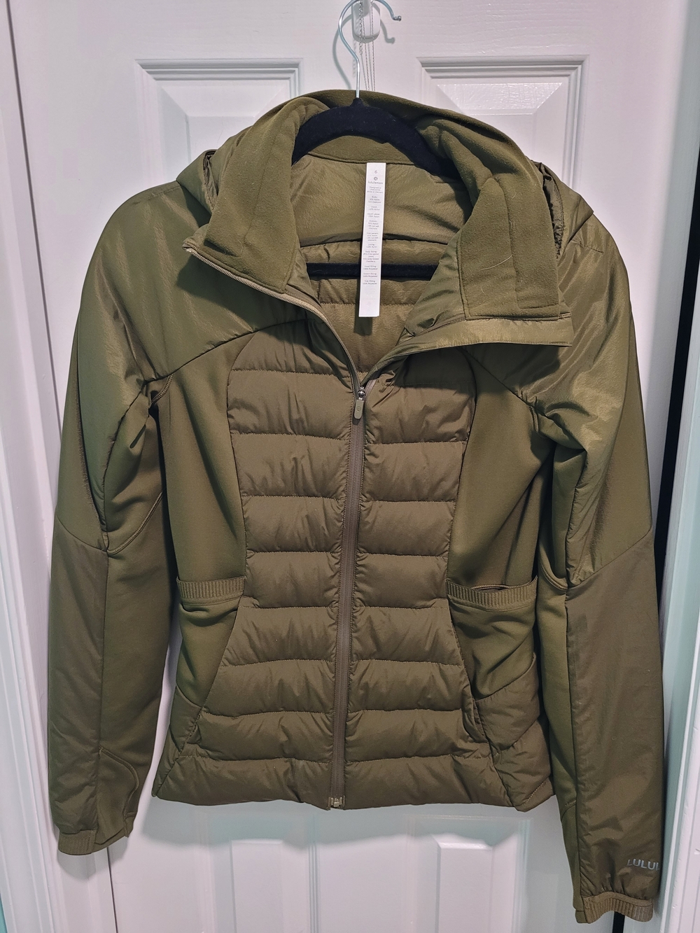 Lululemon Olive Green Quilted Hooded Women's Jacket 6/Small